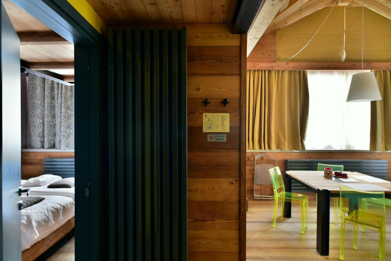 Mh Olen Boutique Hotel Alagna Rum bild